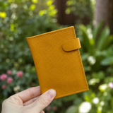 Carteira Pocket em Couro - Açafrão