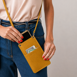 Porta-Celular em Couro com Alça - Açafrão